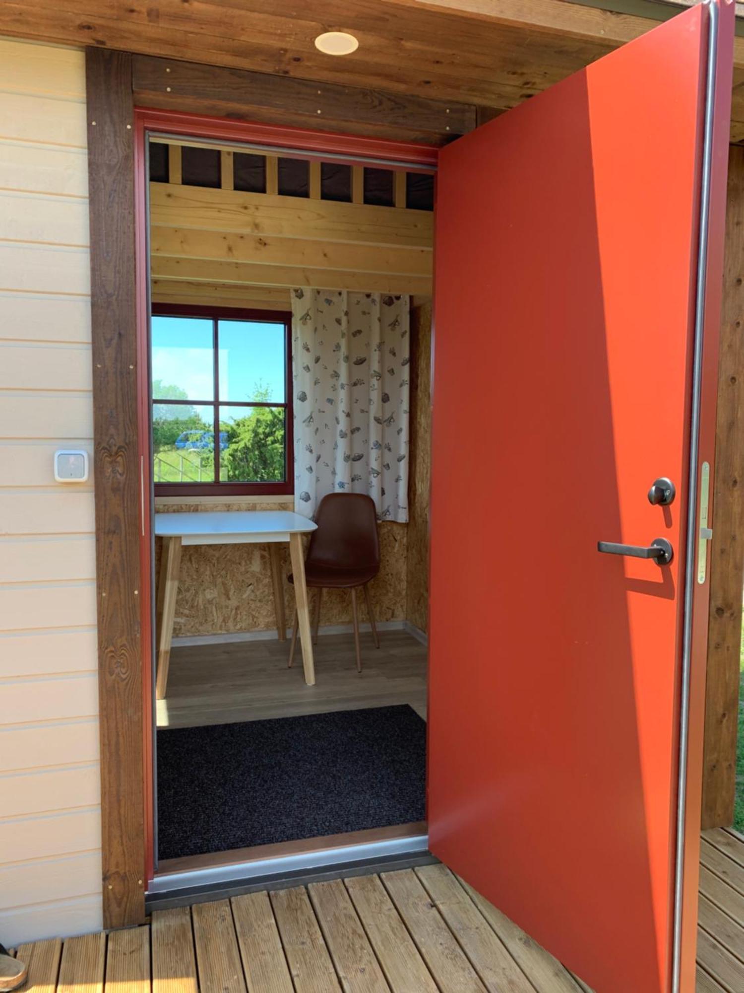 Muha Beach Holiday Home Riksu الغرفة الصورة